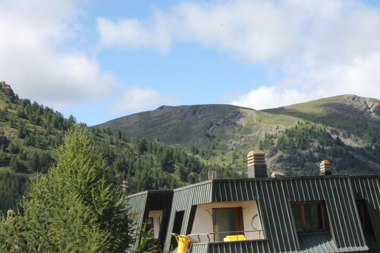 Relax Holiday Sestriere Exterior photo